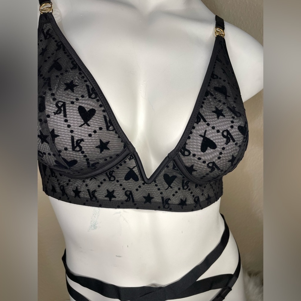 Victoria’s Secret Bra V-Wire Long Line Bralette & Panty Set VS Signature 🆕 - Picture 12 of 16